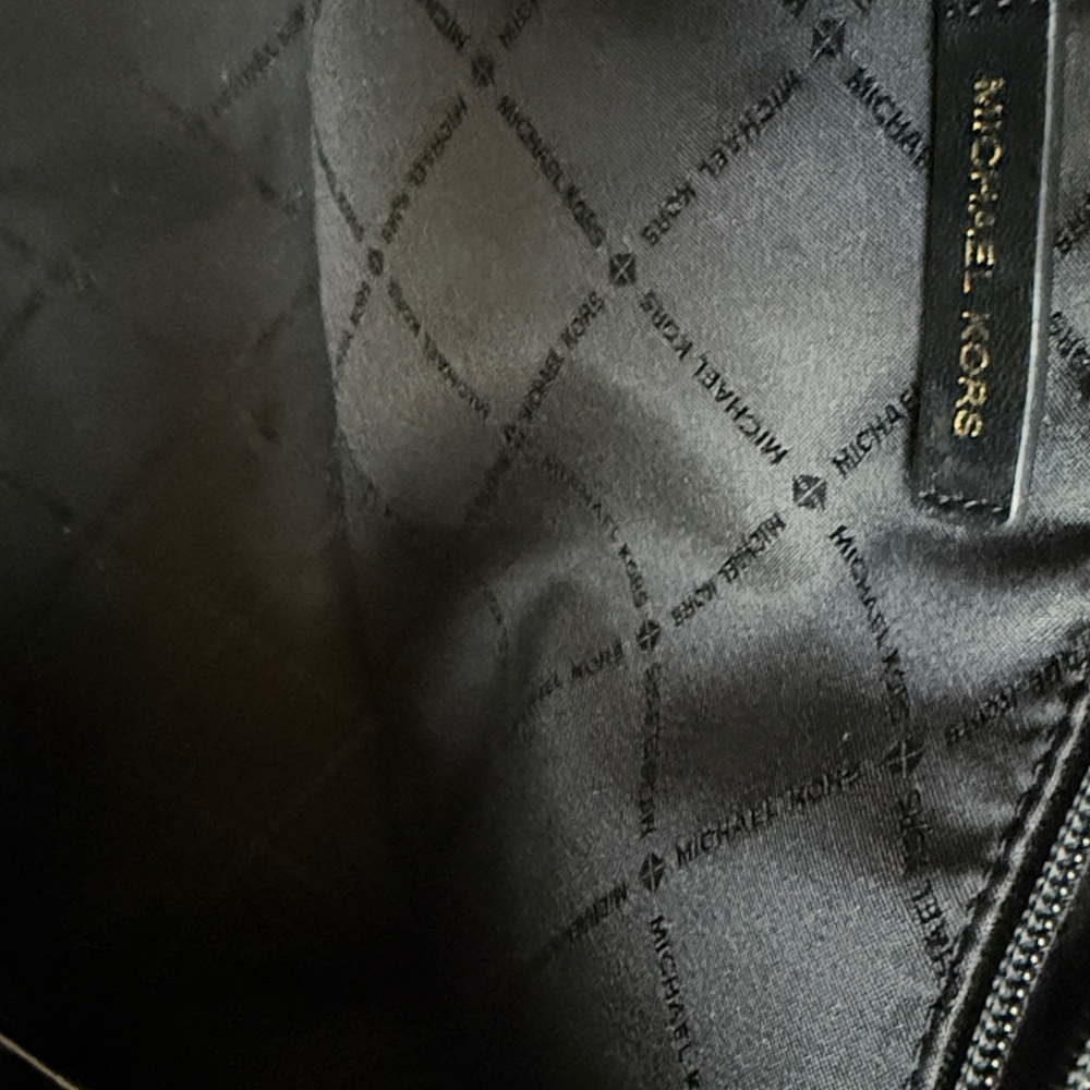 MK chain shoulder tote - Picture 7 of 7